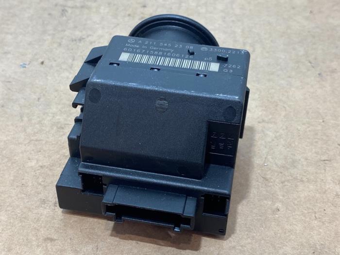 Serrure de contact + ordinateur Mercedes E-Klasse