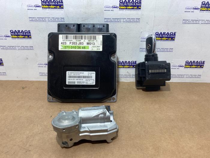 Cerradura de contacto y ordenador Mercedes C-Klasse