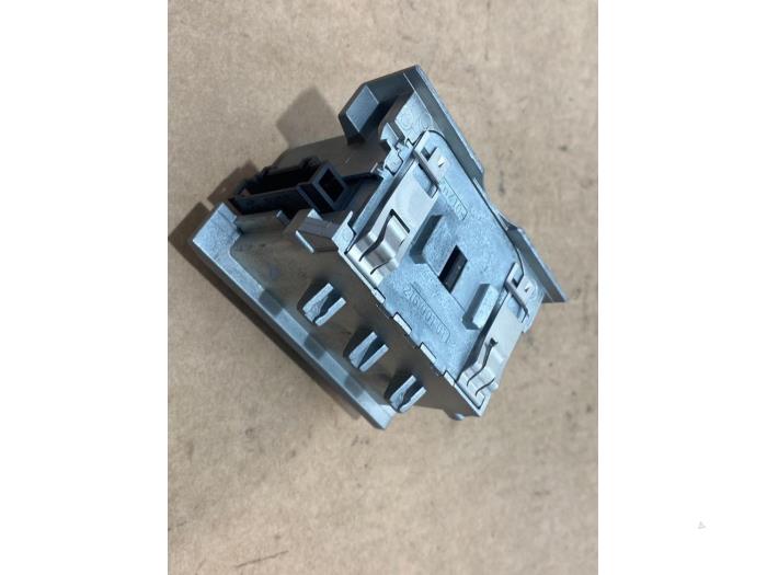 Ignition lock + computer Mercedes A-Klasse