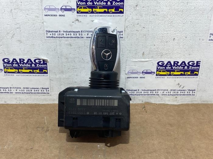 Ignition lock + computer Mercedes E-Klasse