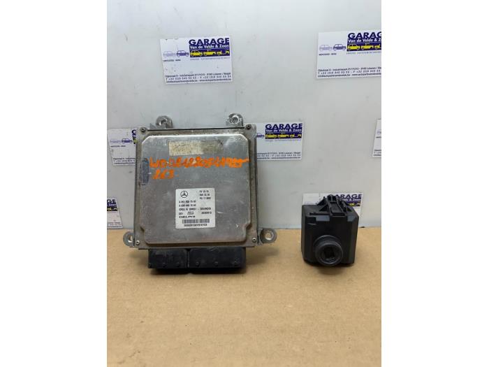 Ignition lock + computer Mercedes E-Klasse