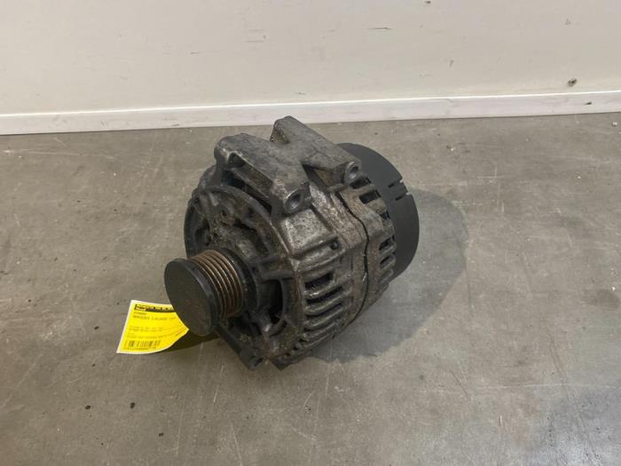 Dynamo Mercedes C-Klasse