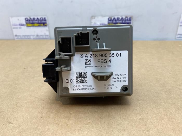 Ignition lock + computer Mercedes E-Klasse