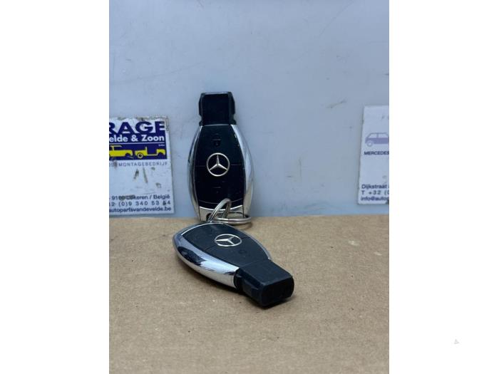 Ignition lock + computer Mercedes E-Klasse