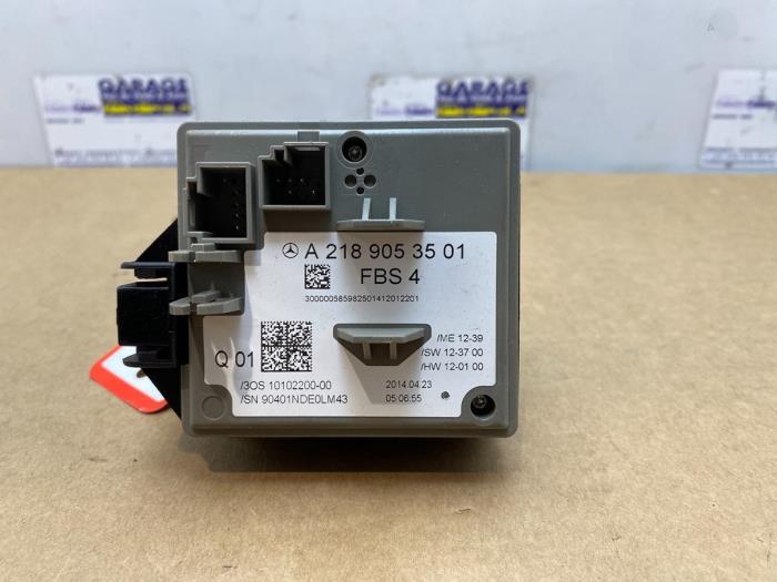 Ignition lock + computer Mercedes E-Klasse