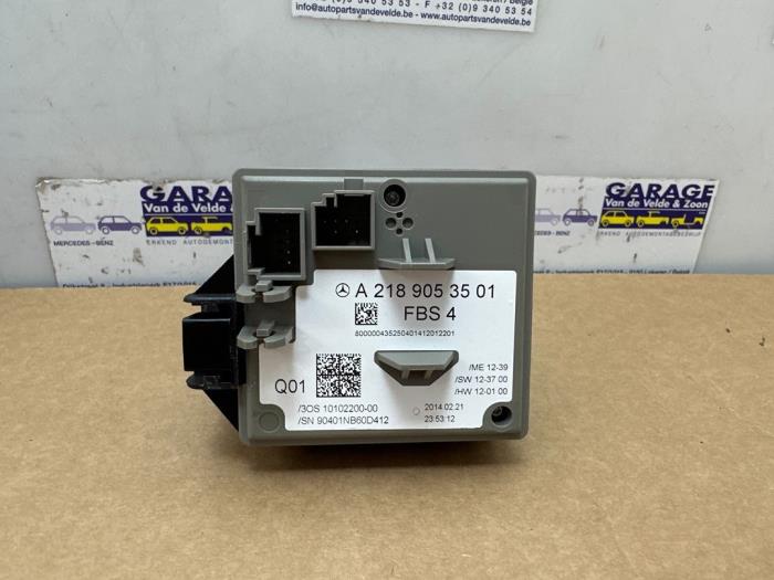 Ignition lock + computer Mercedes E-Klasse