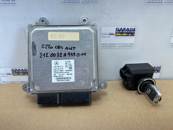 Cerradura de contacto y ordenador Mercedes E-Klasse