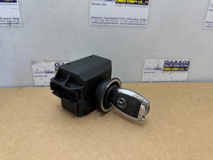 Ignition lock + computer Mercedes E-Klasse