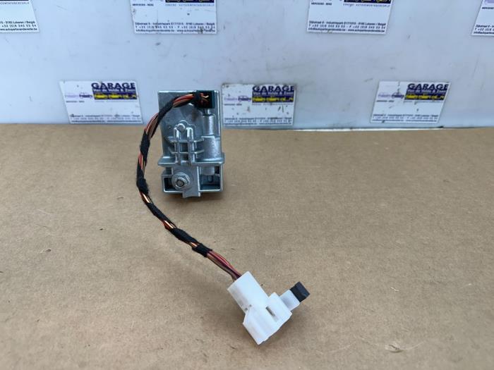 Ignition lock + computer Mercedes E-Klasse