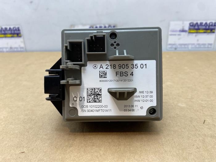 Ignition lock + computer Mercedes E-Klasse