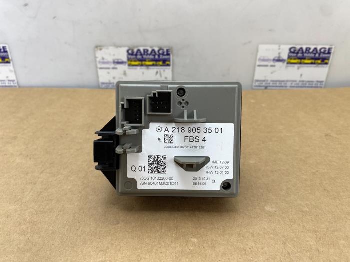 Serrure de contact + ordinateur Mercedes E-Klasse