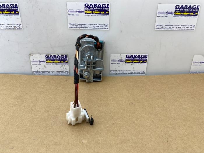 Ignition lock + computer Mercedes E-Klasse
