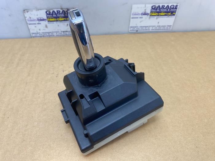 Ignition lock + computer Mercedes C-Klasse