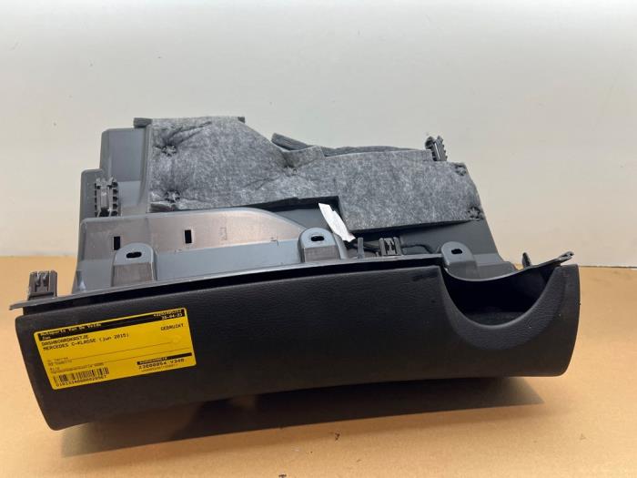 Glovebox Mercedes C-Klasse