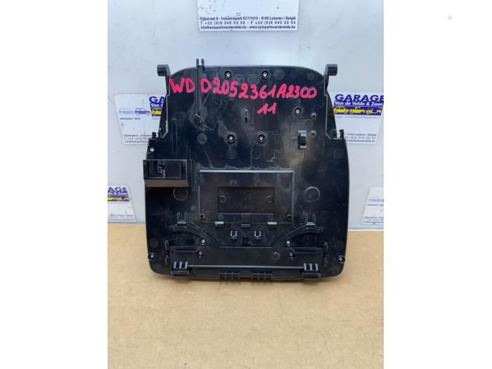 Oswietlenie wewnetrzne przód Mercedes C-Klasse