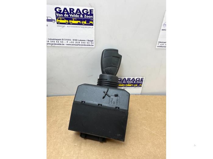 Ignition lock + computer Mercedes A-Klasse