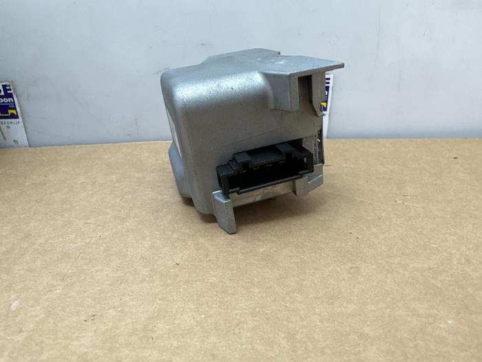 Ignition lock + computer Mercedes A-Klasse