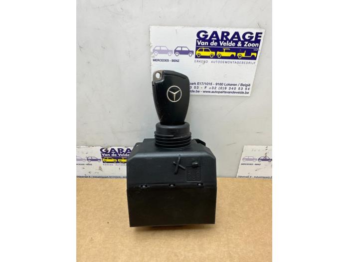 Ignition lock + computer Mercedes A-Klasse