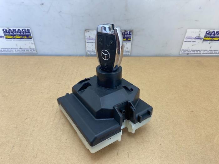 Kontaktslot + computer Mercedes C-Klasse