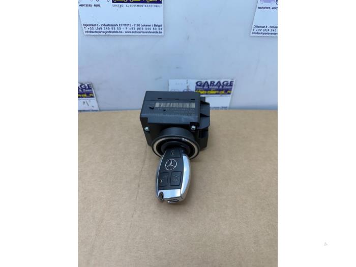 Ignition lock + computer Mercedes CLS-Klasse