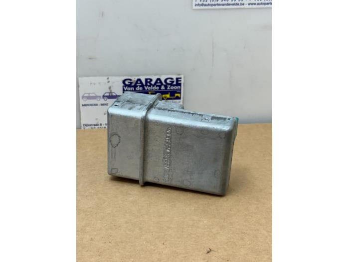 Ignition lock + computer Mercedes E-Klasse