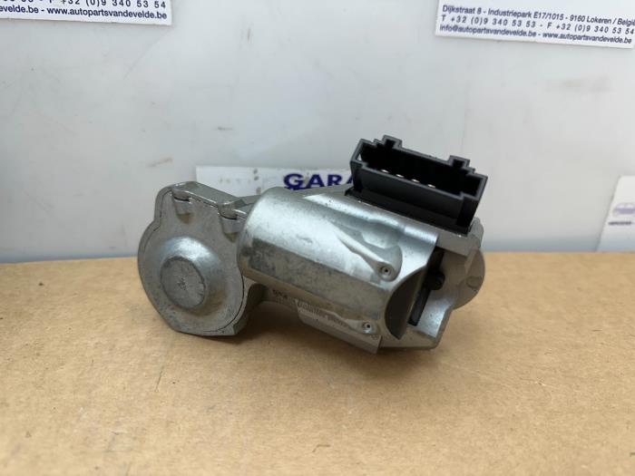 Ignition lock + computer Mercedes E-Klasse