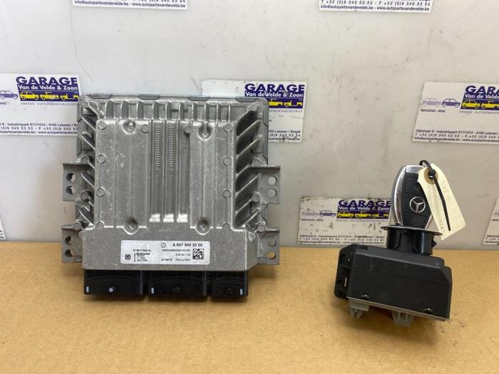 Kontaktslot + computer Mercedes C-Klasse