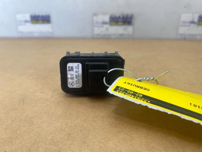 Commutateur (divers) Mercedes C-Klasse