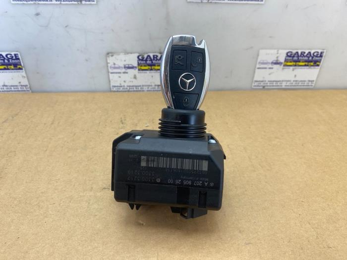 Ignition lock + computer Mercedes C-Klasse