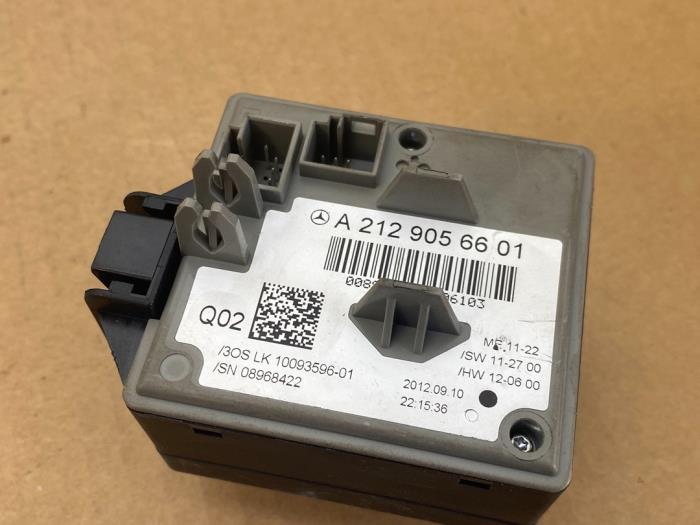 Ignition lock + computer Mercedes E-Klasse