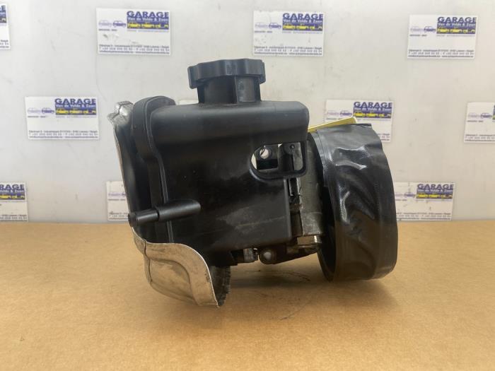 Stuurbekrachtiging Pomp Mercedes CLK