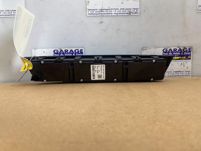 Commande ordinateur de bord Mercedes C-Klasse