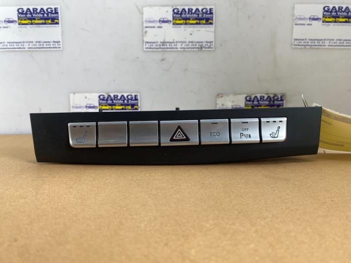 Commande ordinateur de bord Mercedes E-Klasse
