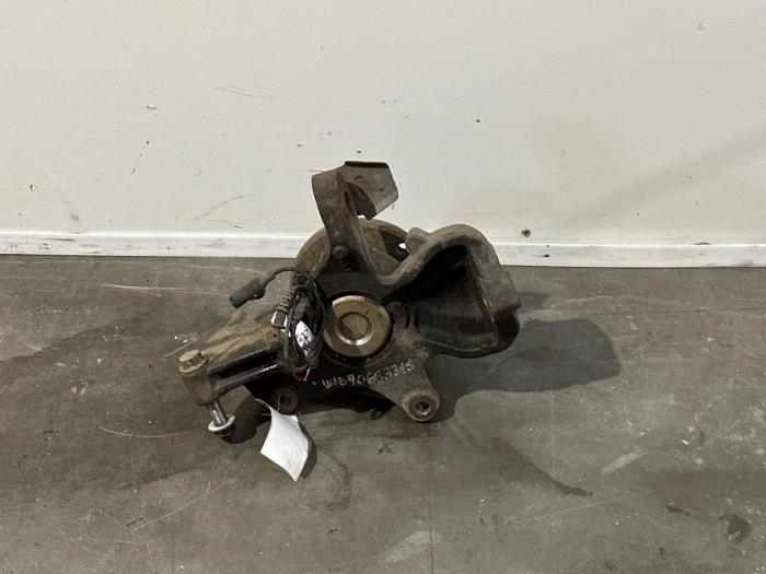 Sworzen lewy przód Mercedes Sprinter