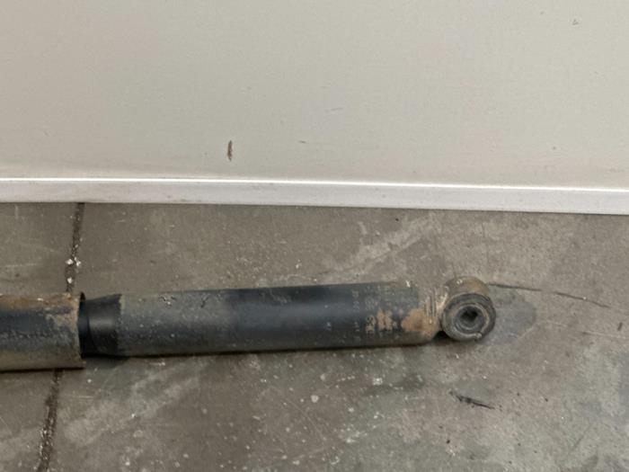 Schokdemper links-achter Mercedes Sprinter