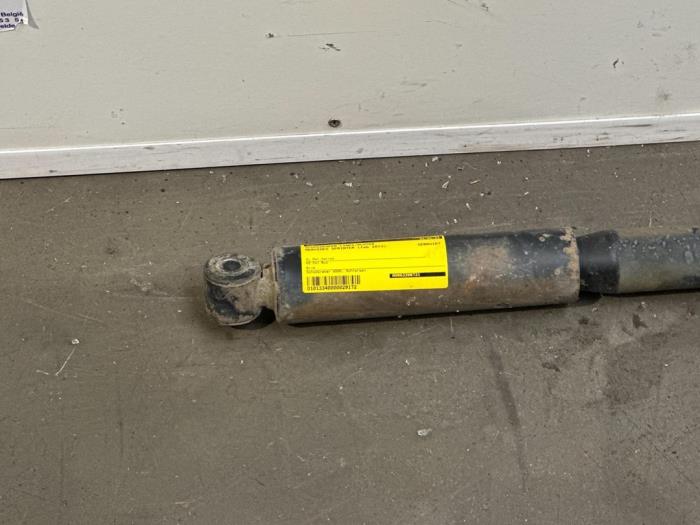 Schokdemper links-achter Mercedes Sprinter