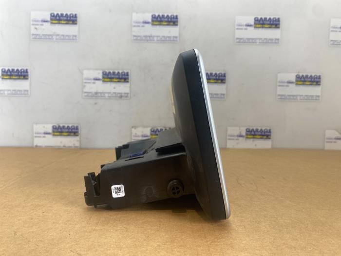 Interior display Mercedes C-Klasse