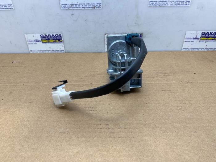 Ignition lock + computer Mercedes C-Klasse