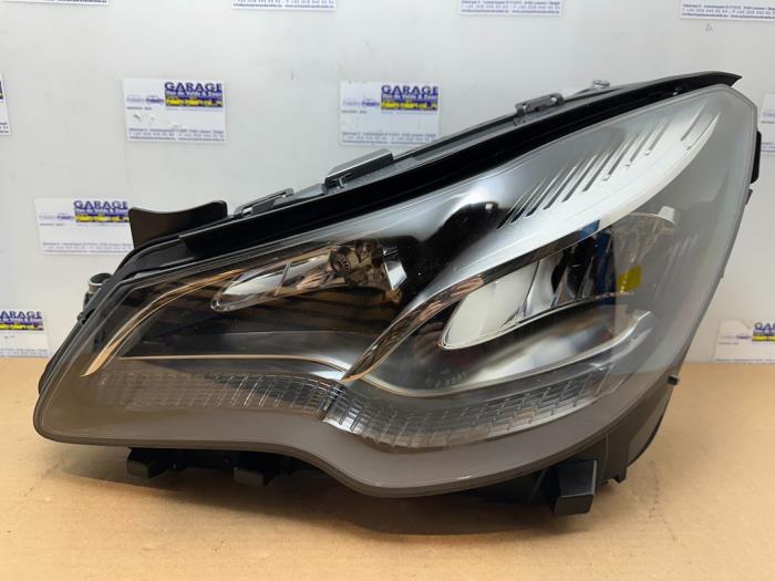 Scheinwerfer links Mercedes E-Klasse
