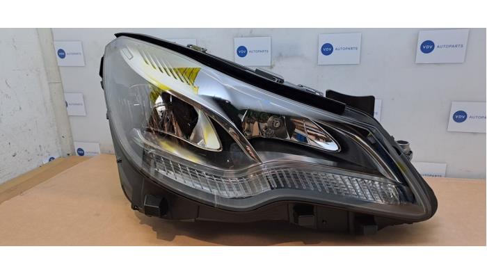 Scheinwerfer links Mercedes E-Klasse