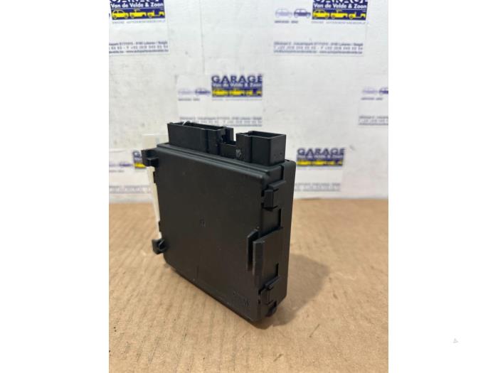 Modul (rózne) Mercedes E-Klasse