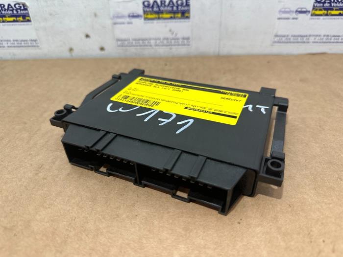 Ordinateur réservoir automatique Mercedes SLK