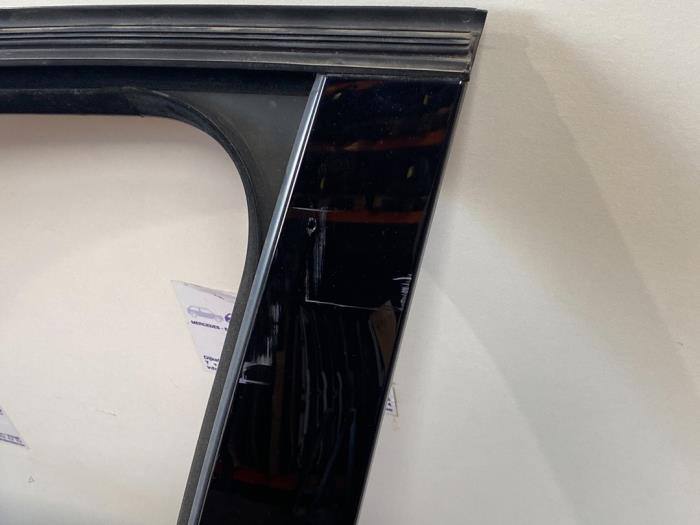 Portier 4Deurs links-voor Mercedes A-Klasse