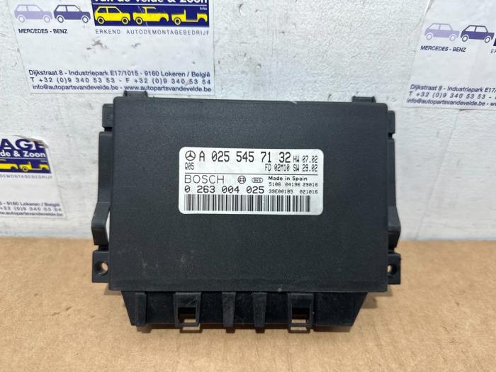 Parkeerhulp computer Mercedes E-Klasse