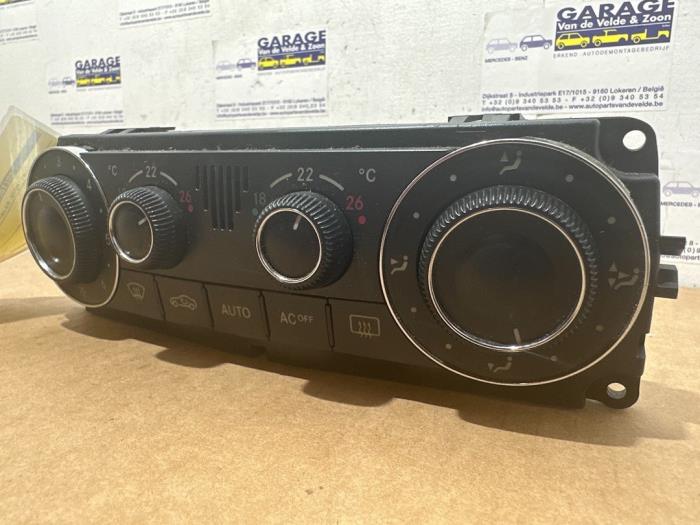 Panneau de commandes chauffage Mercedes C-Klasse