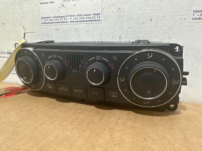 Panneau de commandes chauffage Mercedes C-Klasse