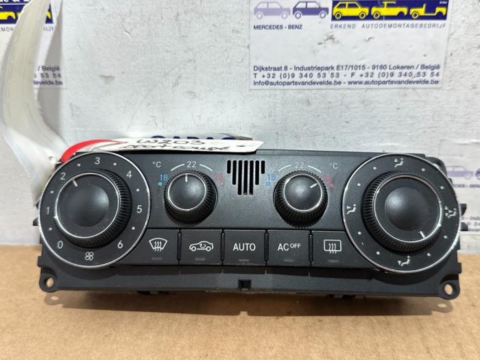 Panneau de commandes chauffage Mercedes C-Klasse