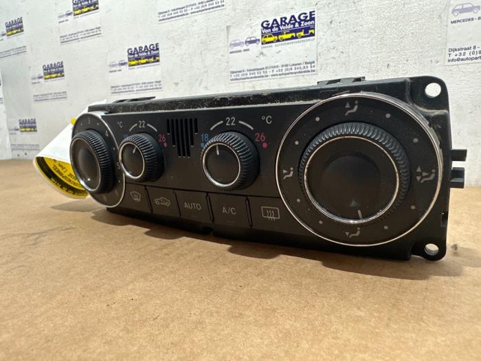 Panneau de commandes chauffage Mercedes C-Klasse