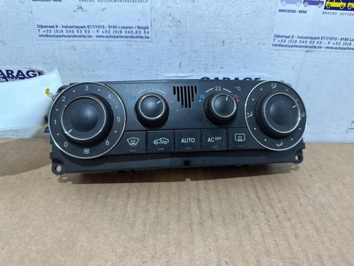 Panneau de commandes chauffage Mercedes C-Klasse
