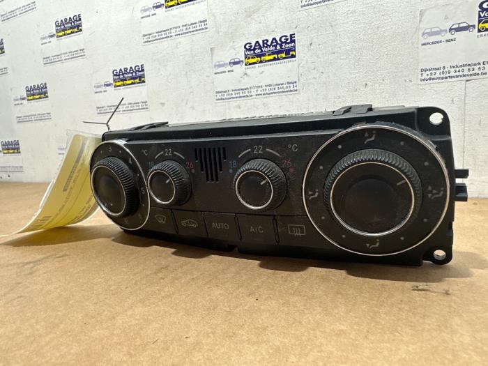 Panneau de commandes chauffage Mercedes C-Klasse